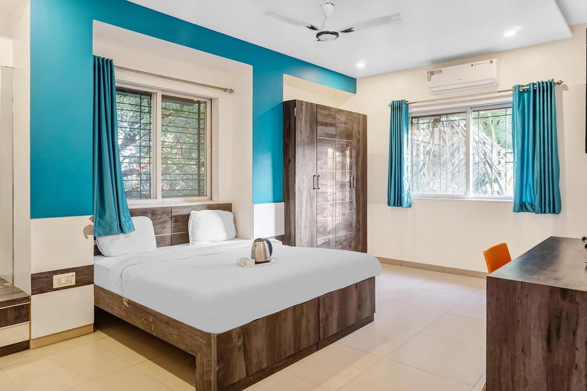 Super Townhouse The Upper Room Near Pune Airport Lohogaon Exteriör bild
